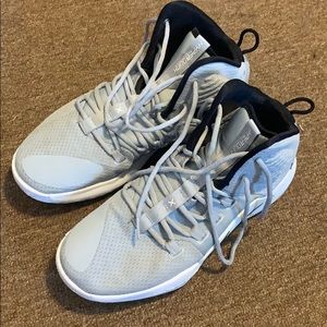 Nike Men’s hyperdunk basketball shoes